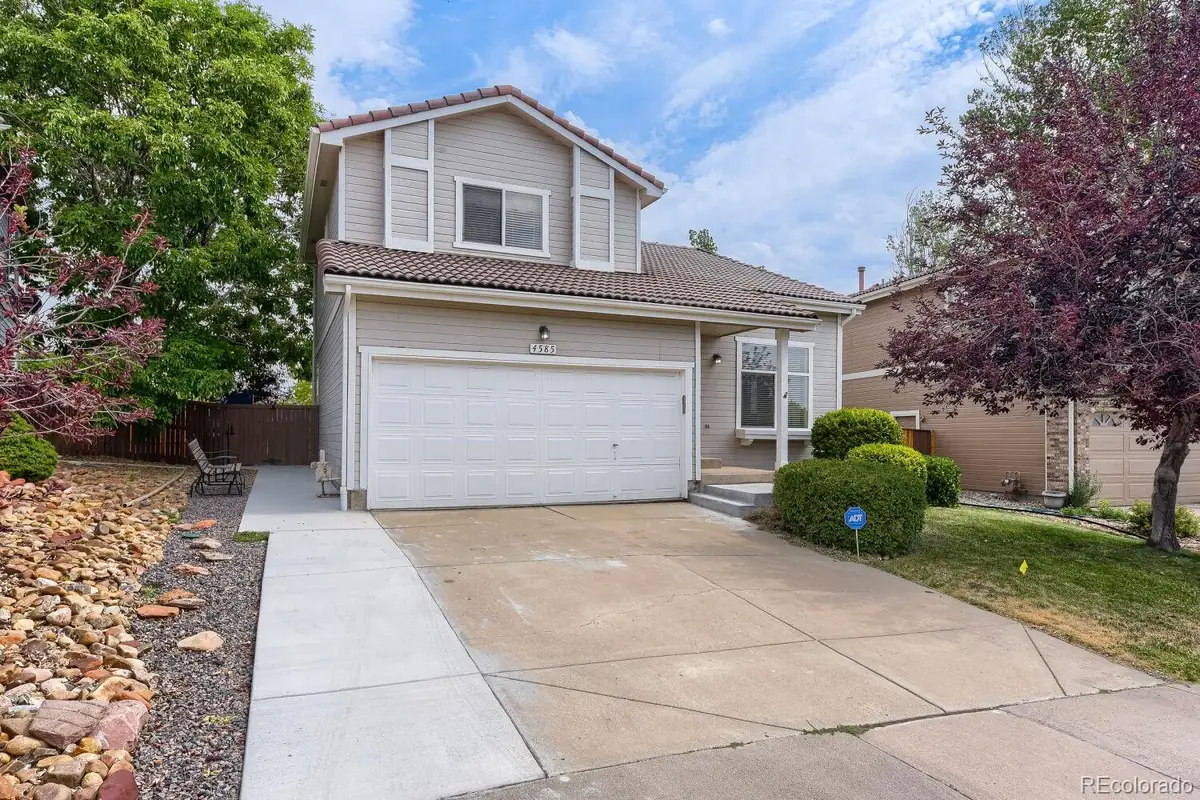 4585 Lyndenwood Circle, Littleton, CO 80130 - #1