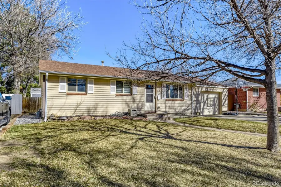 922 S Ironton Street, Aurora, CO 80012 - #3