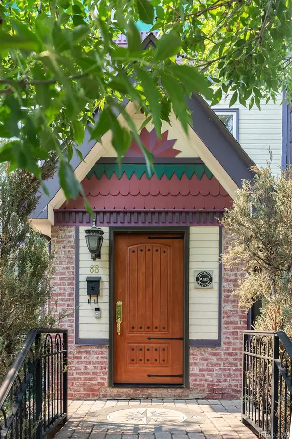 88 W Irvington Place, Denver, CO 80223