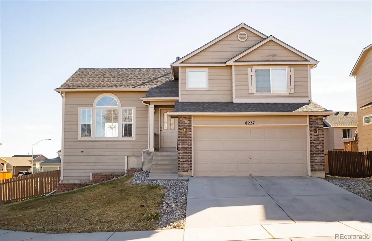 8237 Parkglen Drive, Fountain, CO 80817 - Image #1