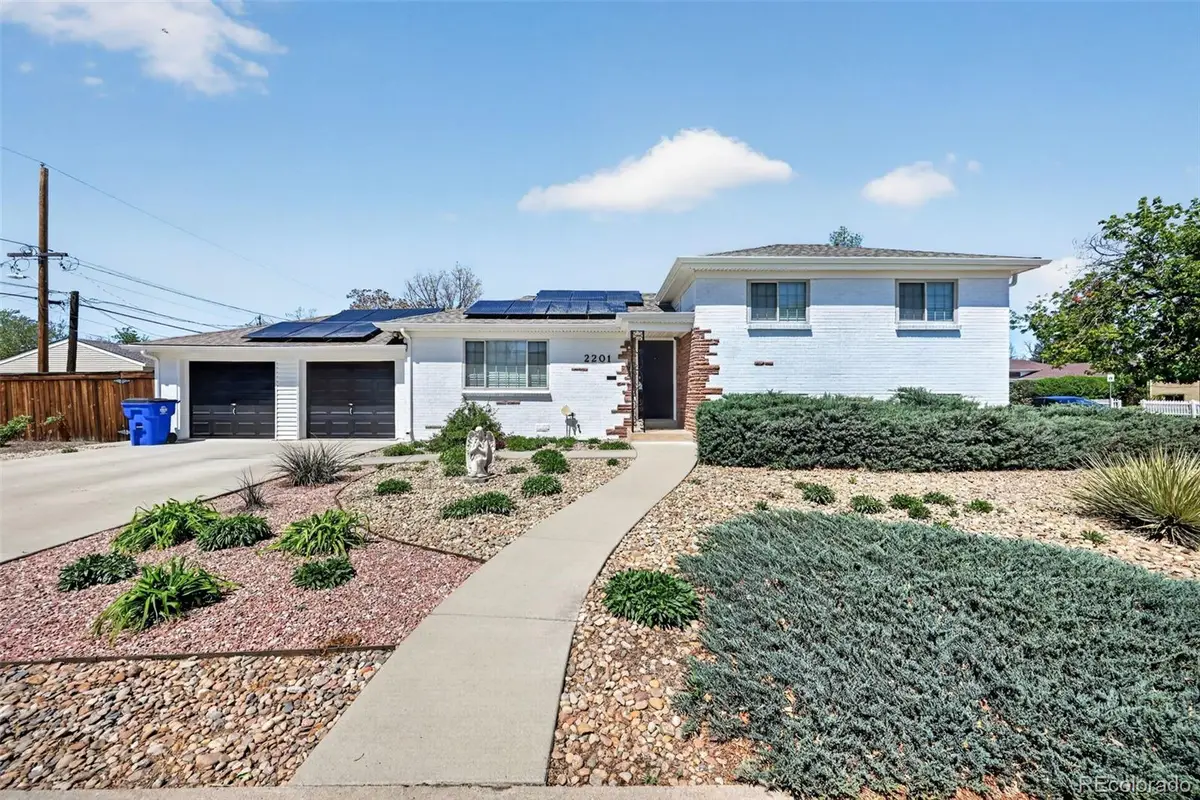 2201 Oakland Street, Aurora, CO 80010 - #1