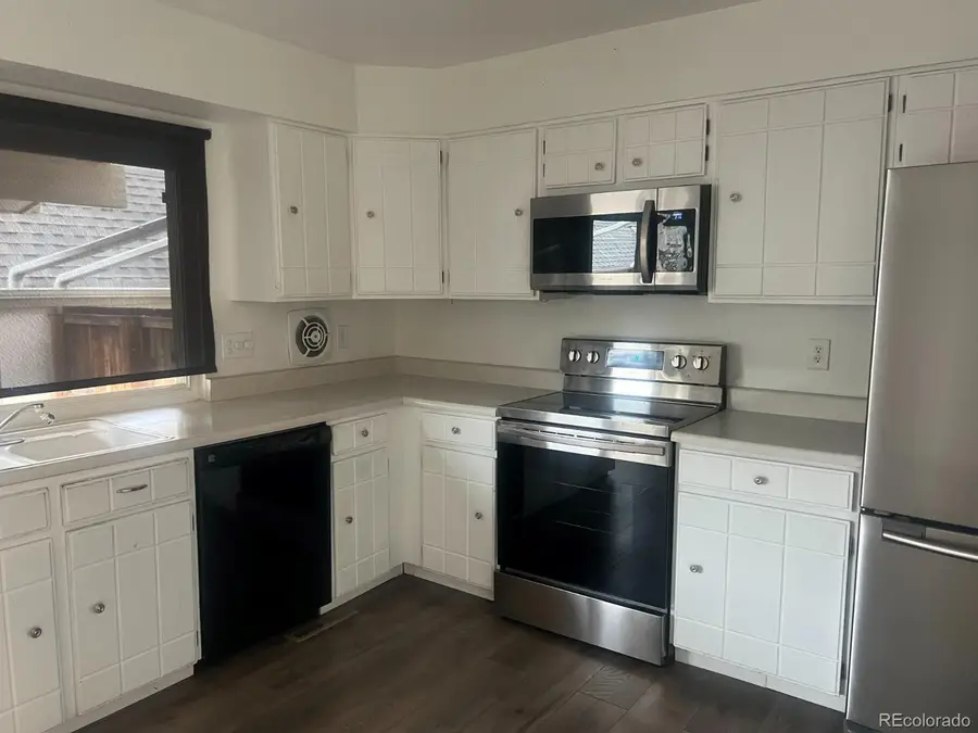2905 S Vaughn Way, Aurora, CO 80014 - #3