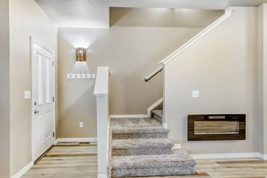 1686 Grand Avenue #6, Windsor, CO 80550 - #3