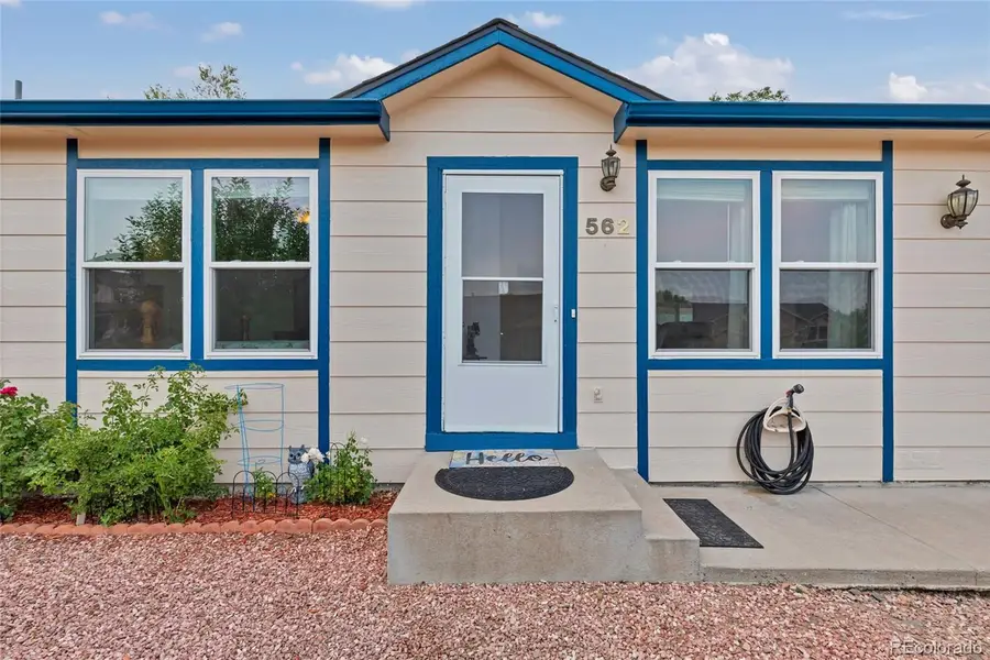 562 Kearney Avenue, Colorado Springs, CO 80906 - #3