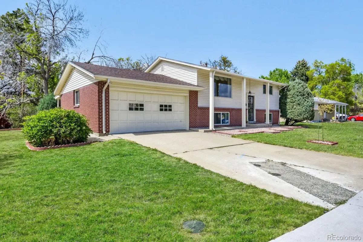 4555 W 65th Avenue, Arvada, CO 80003 - #1