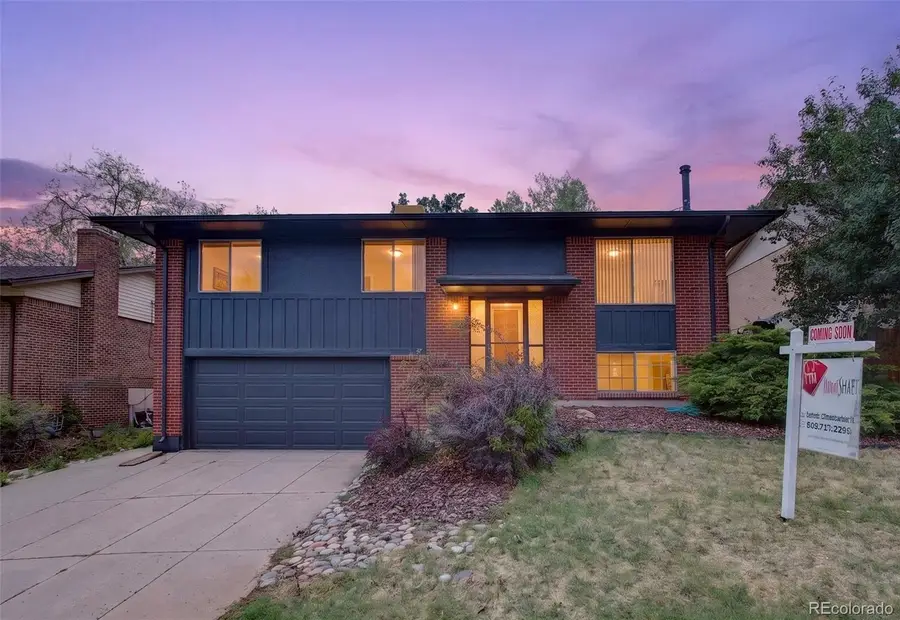 2189 S Coors Circle, Lakewood, CO 80228 - #2