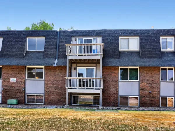 190 E Highline Circle #202, Centennial, CO 80122