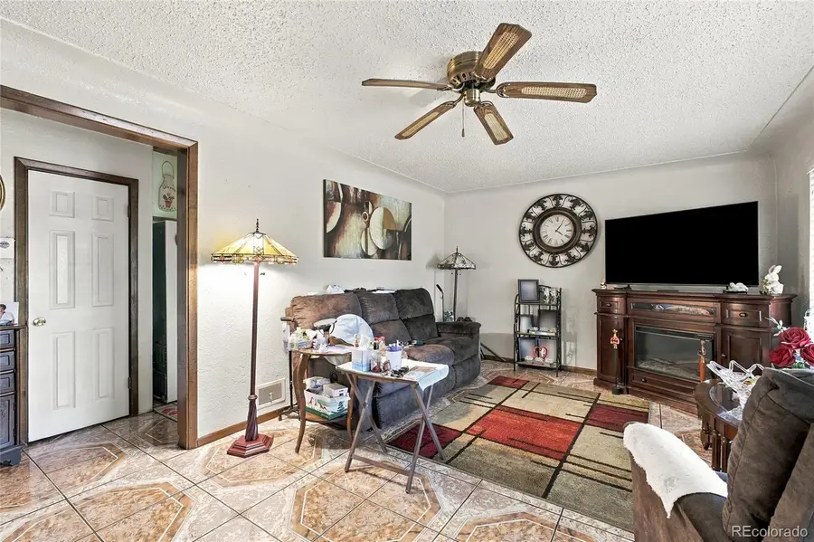 6841 Irving Street, Denver, CO 80221 - #2