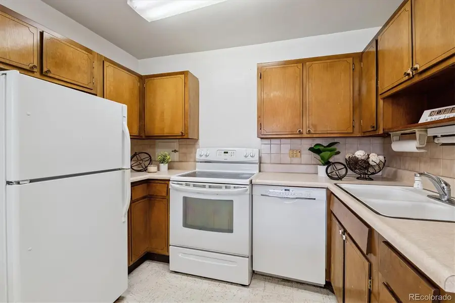 610 S Clinton Street #10B, Denver, CO 80247 - #2