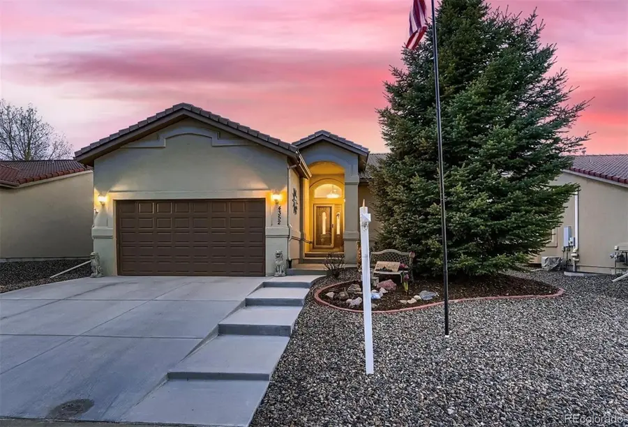 4352 Las Lunas Court, Castle Rock, CO 80104 - #2