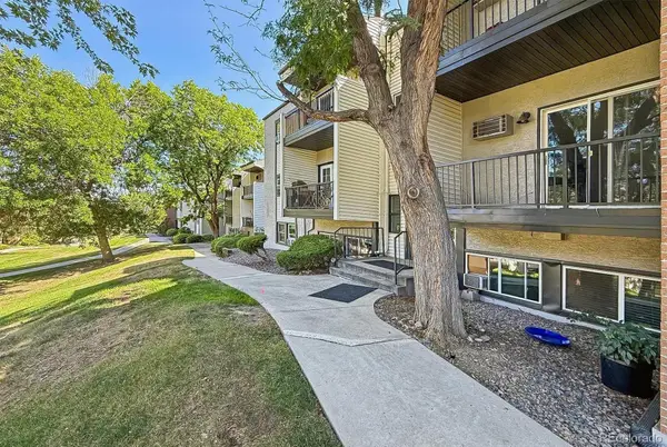 451 Golden Circle #101, Golden, CO 80401