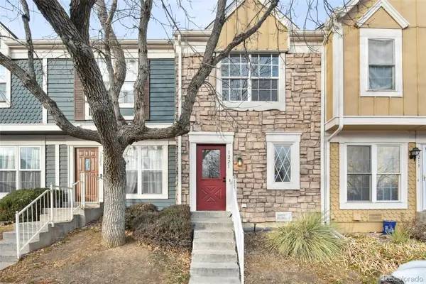 1221 S Idalia Street, Aurora, CO 80017