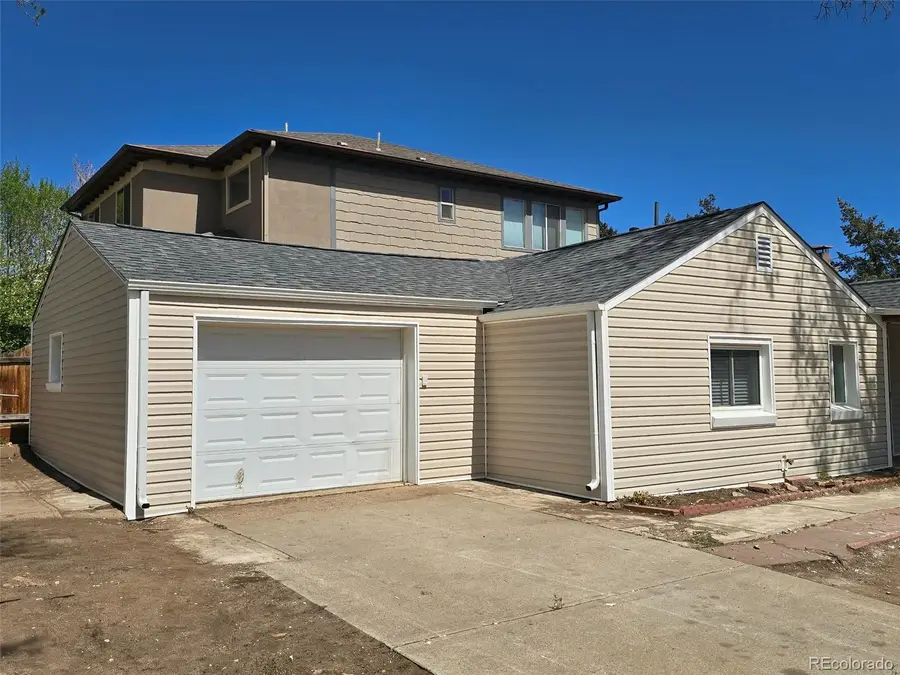 1092 S Newton Street, Denver, CO 80219 - #2