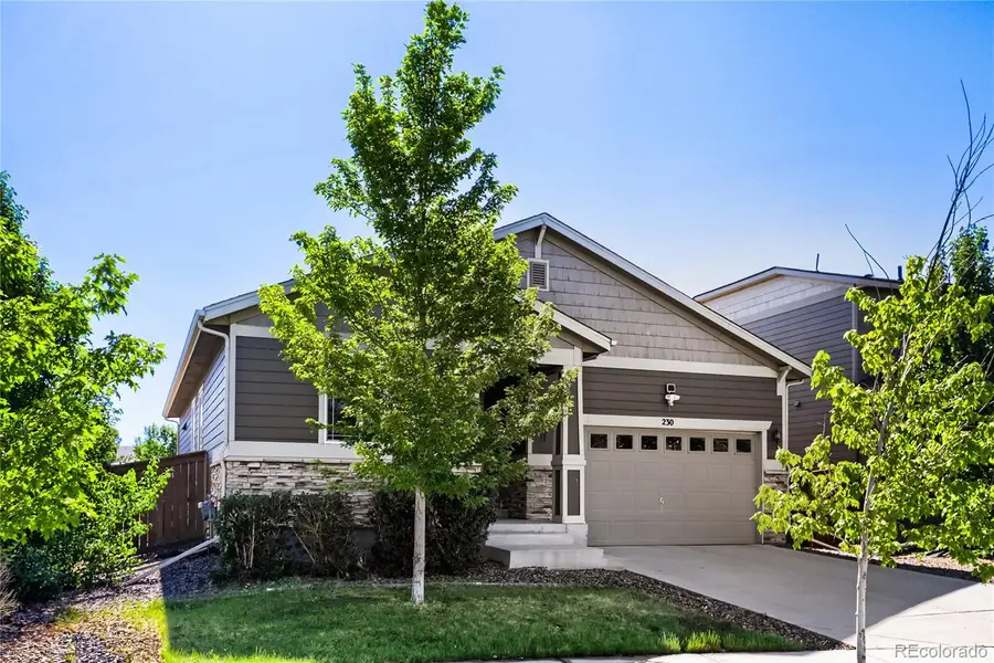 230 S Langdale Court, Aurora, CO 80018 - #2
