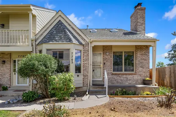 7705 S Cove Circle, Littleton, CO 80122