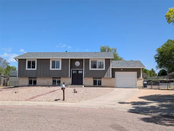 7110 Trails End Court, Colorado Springs, CO 80911