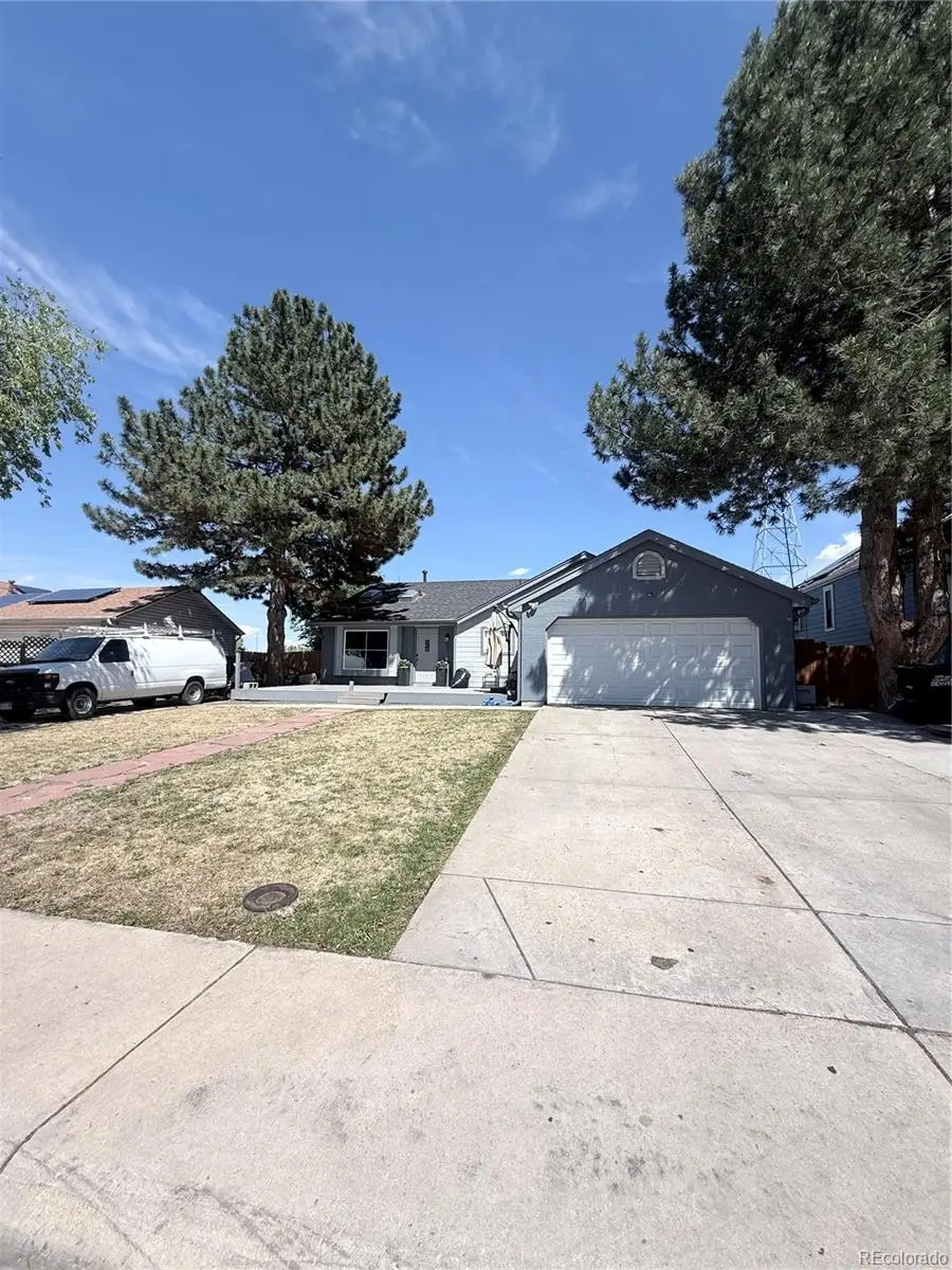 4578 Granby Way, Denver, CO 80239 - #1