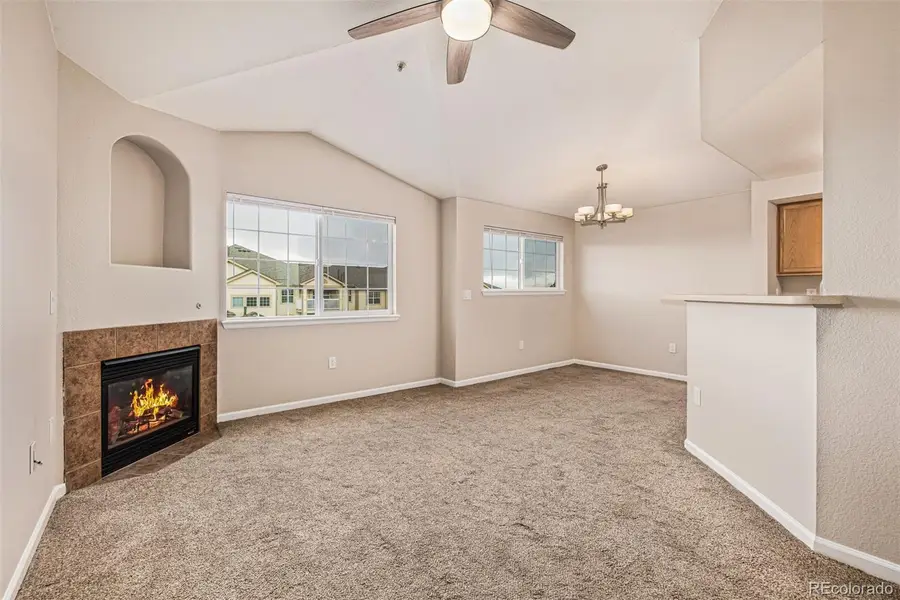 5726 N Genoa Way #301, Aurora, CO 80019 - Image #3