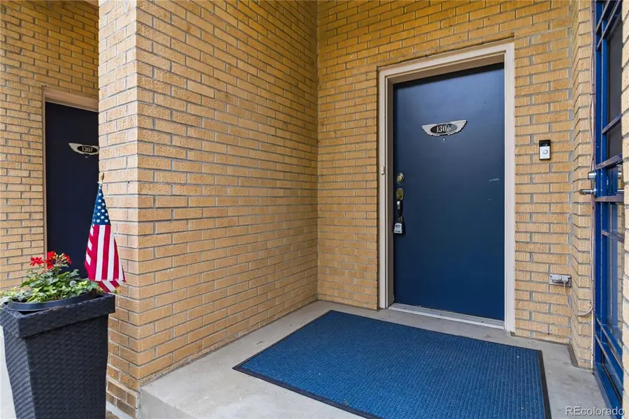190 Roslyn Street #1306, Denver, CO 80230 - #2
