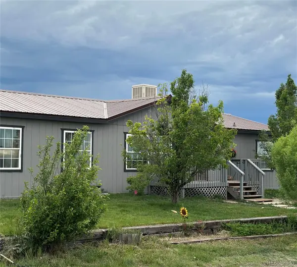 47904 Dartmouth Avenue, Bennett, CO 80102