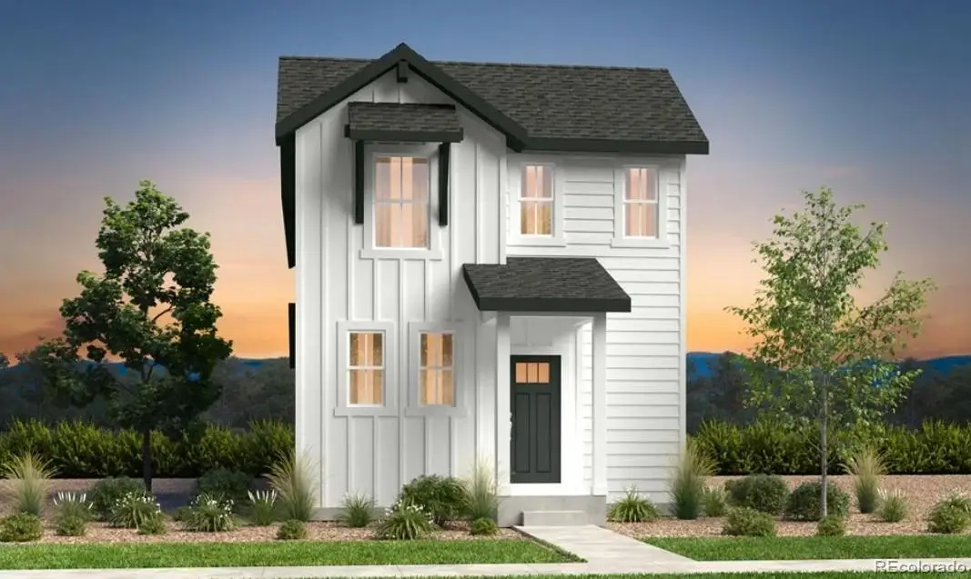 28460 E 4th Avenue, Watkins, CO 80137 - #1