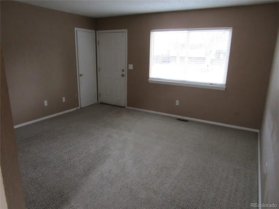 719 S Macon Way, Aurora, CO 80012 - #2