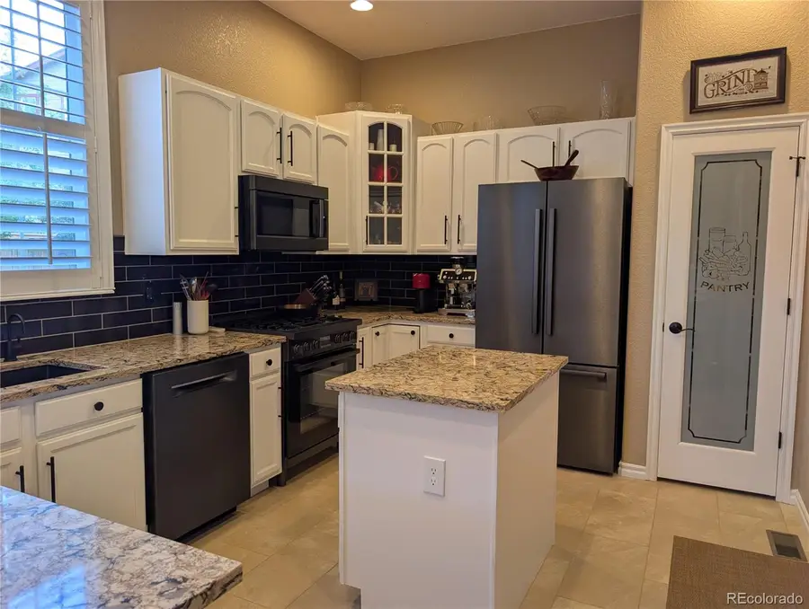 10655 Riverbrook Circle, Littleton, CO 80126 - #2