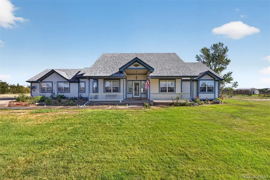 52731 E 19th Avenue, Strasburg, CO 80136 - #2