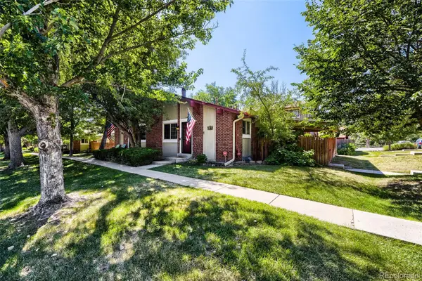 7136 W Portland Avenue, Littleton, CO 80128