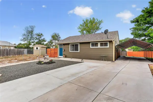 937 Kramer Court, Aurora, CO 80010