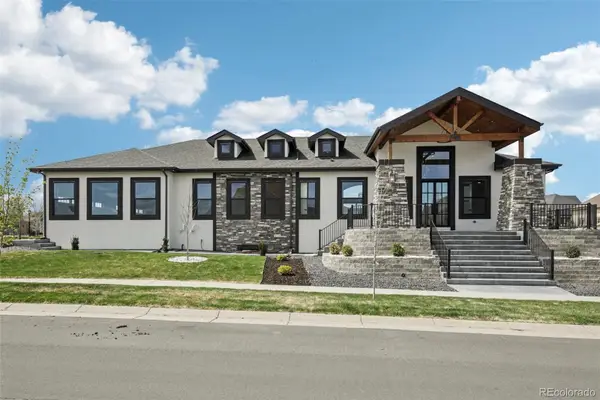 27330 E Nova Circle, Aurora, CO 80016