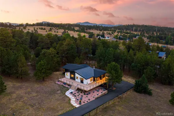 21759 Grandview Avenue, Golden, CO 80401