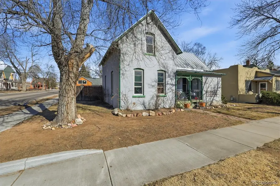 2930 W Pikes Peak Avenue, Colorado Springs, CO 80904 - #2