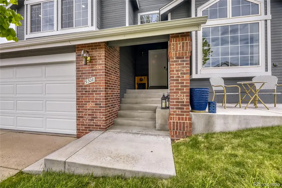 9308 Shadowglen Court, Highlands Ranch, CO 80126 - #2