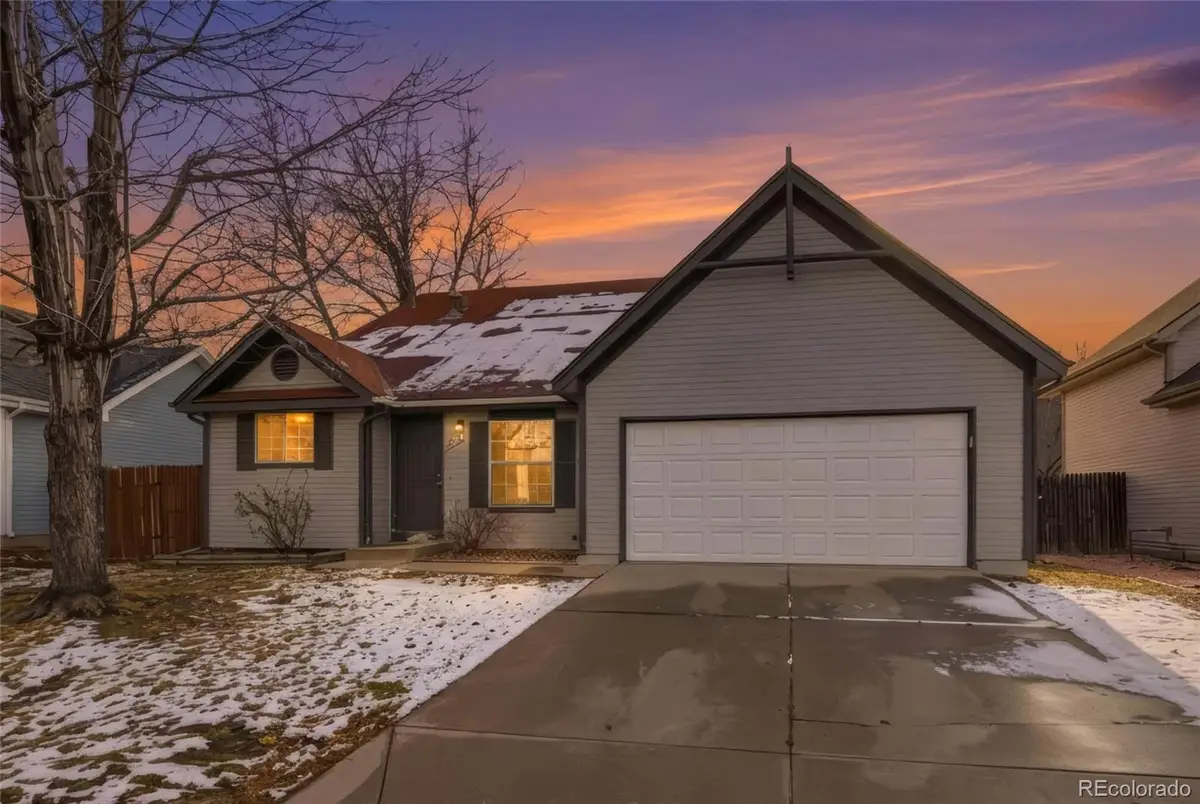 17614 E Temple Drive, Aurora, CO 80015 - Image #1