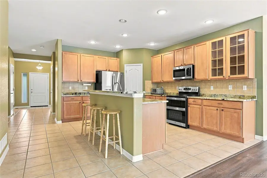 186 N Coolidge Way, Aurora, CO 80018 - #2