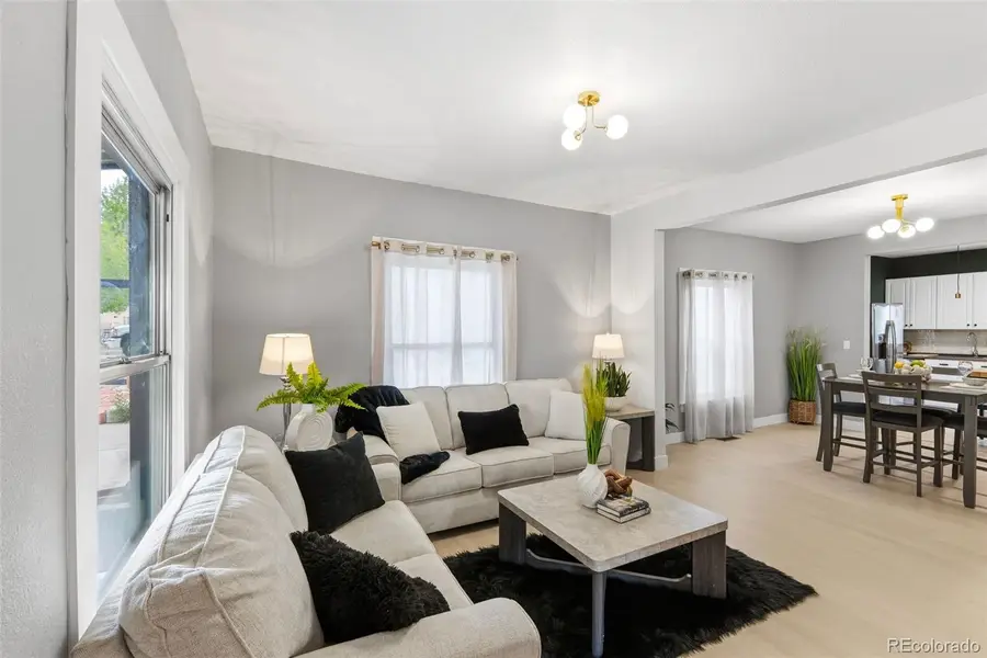 6658 Knox Court, Denver, CO 80221 - #2