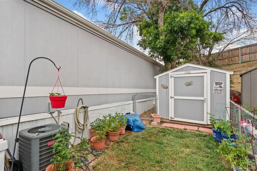 1801 W 92nd Avenue, Federal Heights, CO 80260 - Image #3