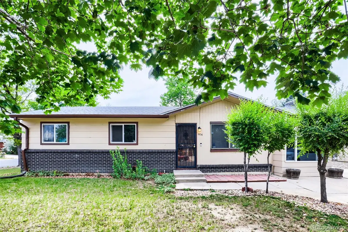 904 S Macon Street, Aurora, CO 80012 - #1