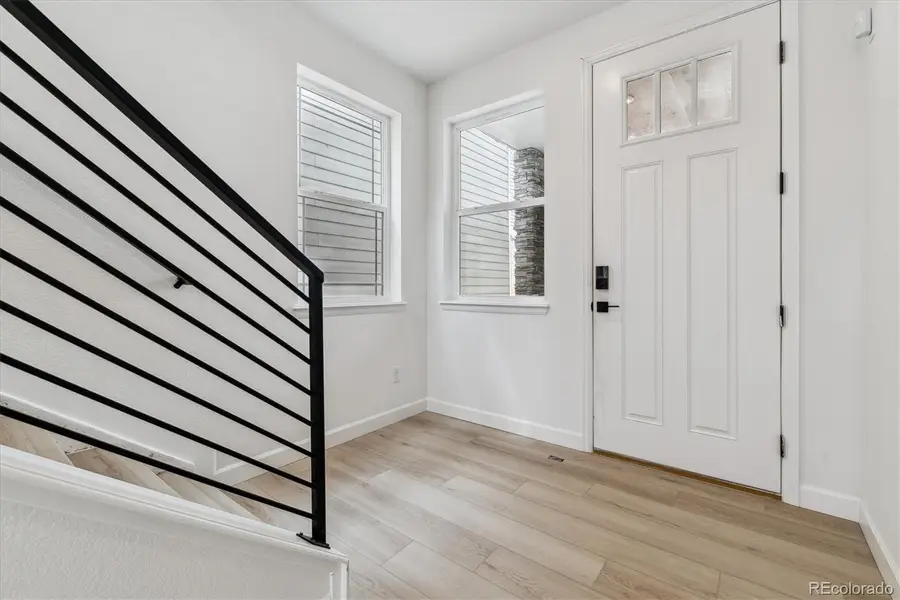 8480 Eagle River Street, Littleton, CO 80125 - Image #2