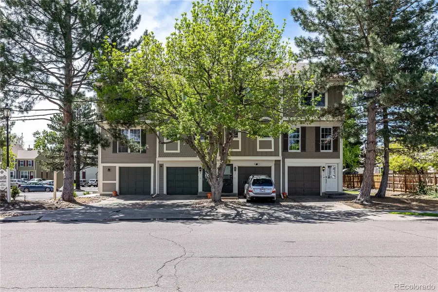 1811 S Quebec Way #3, Denver, CO 80231 - #2