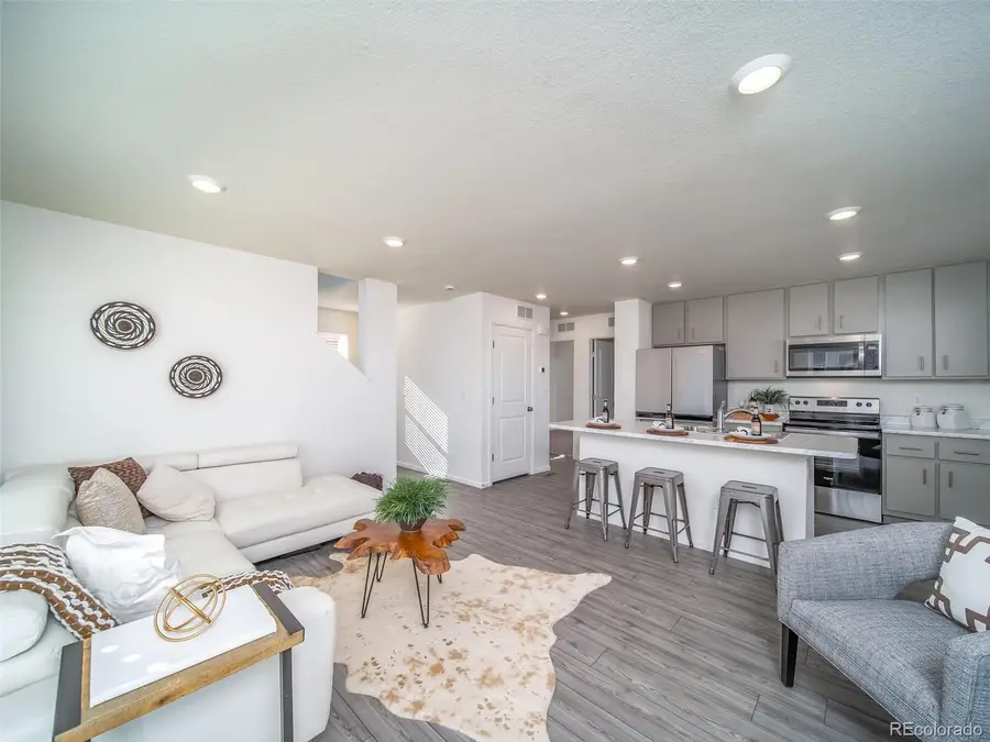 46506 Avery Lane, Bennett, CO 80102 - #2