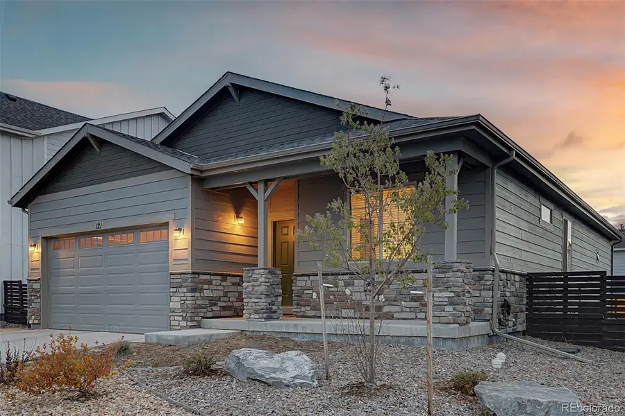 121 S Vandriver Way, Aurora, CO 80018 - #3