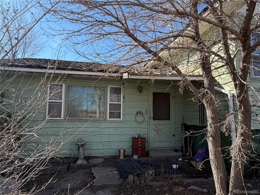 210 E Gandy Avenue, Keenesburg, CO 80643 - #3