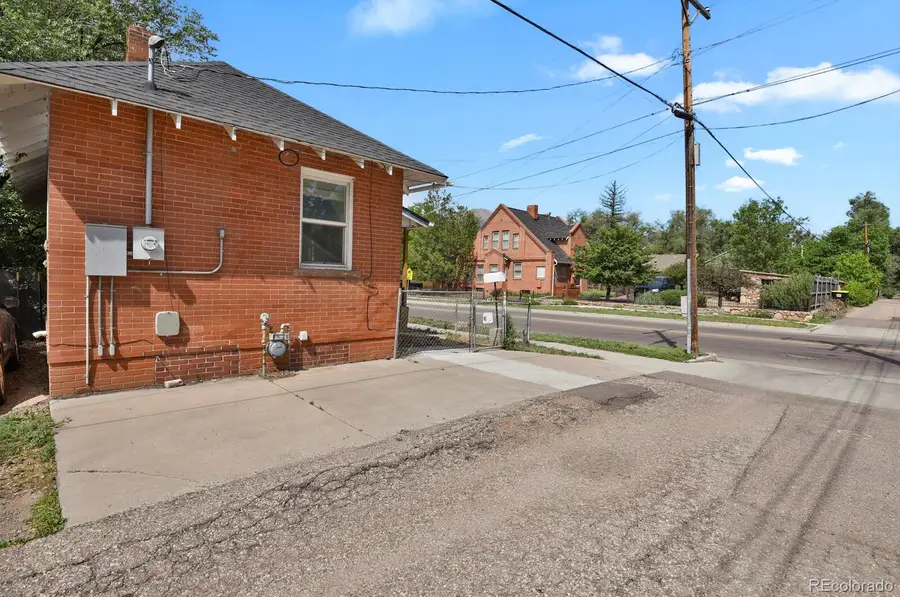 107 N 30th Street, Colorado Springs, CO 80904 - #3