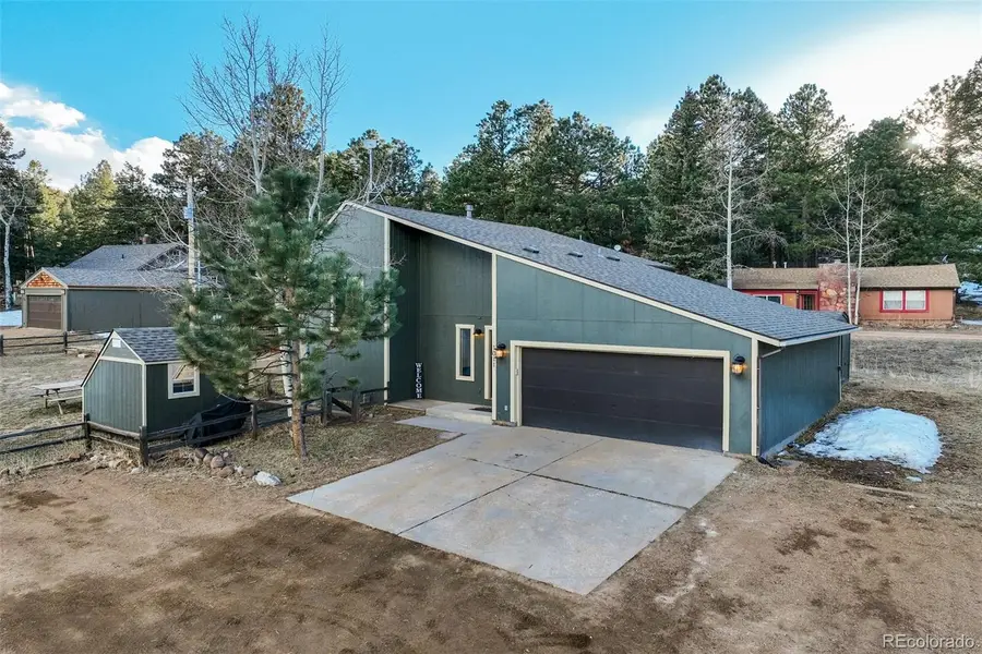 1011 W South Avenue, Woodland Park, CO 80863 - #2