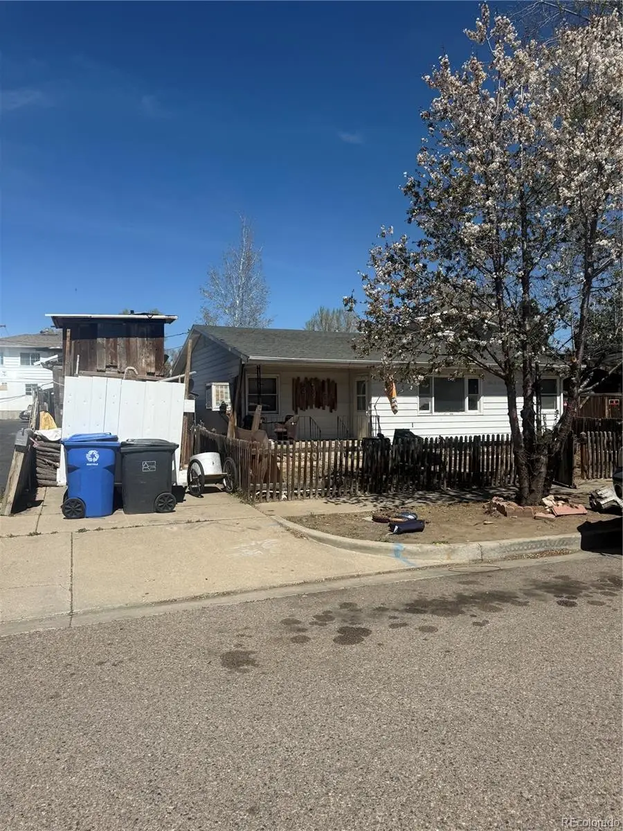 335 E 11th Street, Loveland, CO 80537 - #2