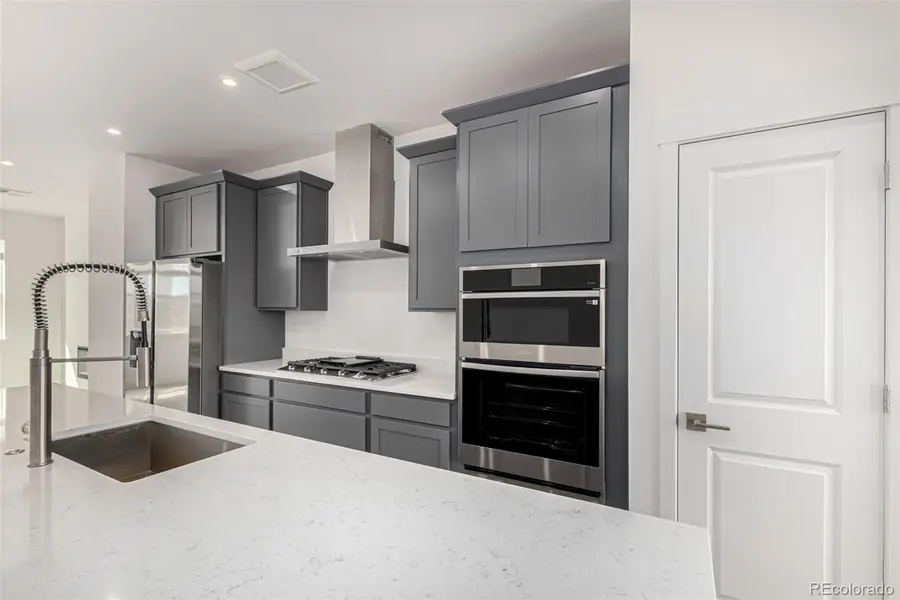 39 Ascent Trail, Englewood, CO 80112 - #3