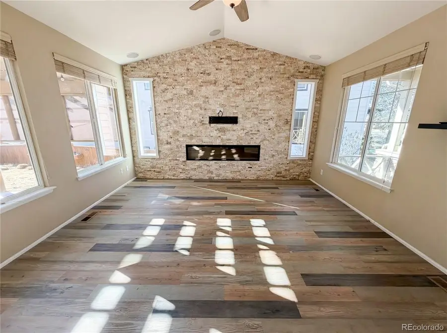 10049 Southlawn Circle, Commerce City, CO 80022 - #3