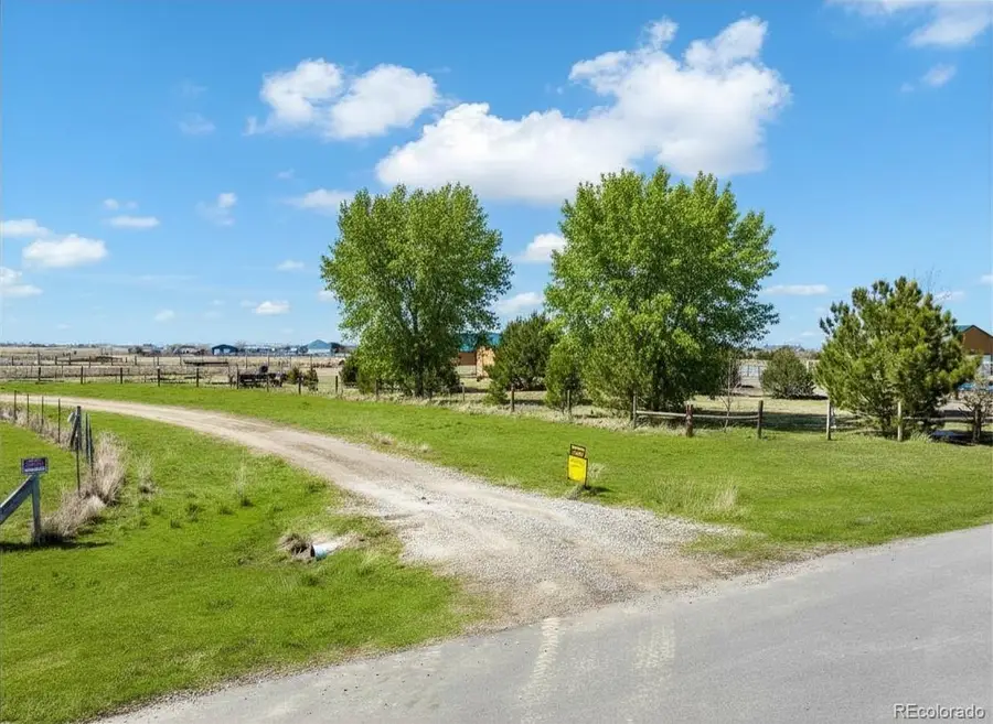 2-8 Flandin Court, Strasburg, CO 80136 - #2